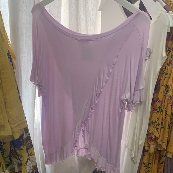 Ruffle Tee - Picture 2 of 4